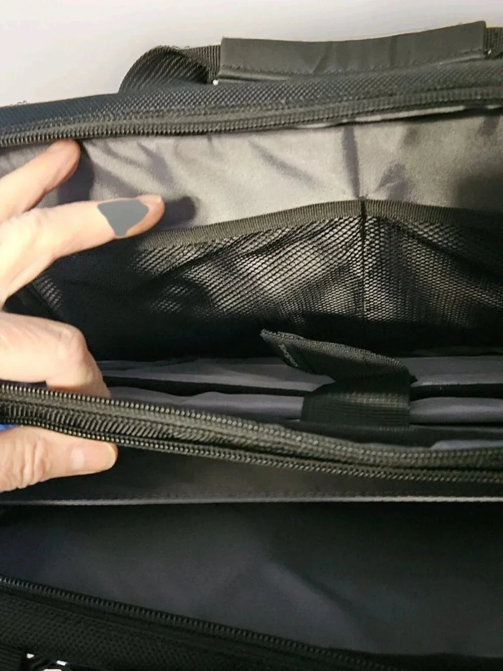 NWT Targus Laptop Briefcase 15.5 inch